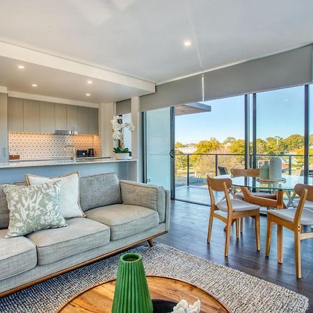 טוומבה Inspire Boutique Apartments מראה חיצוני תמונה