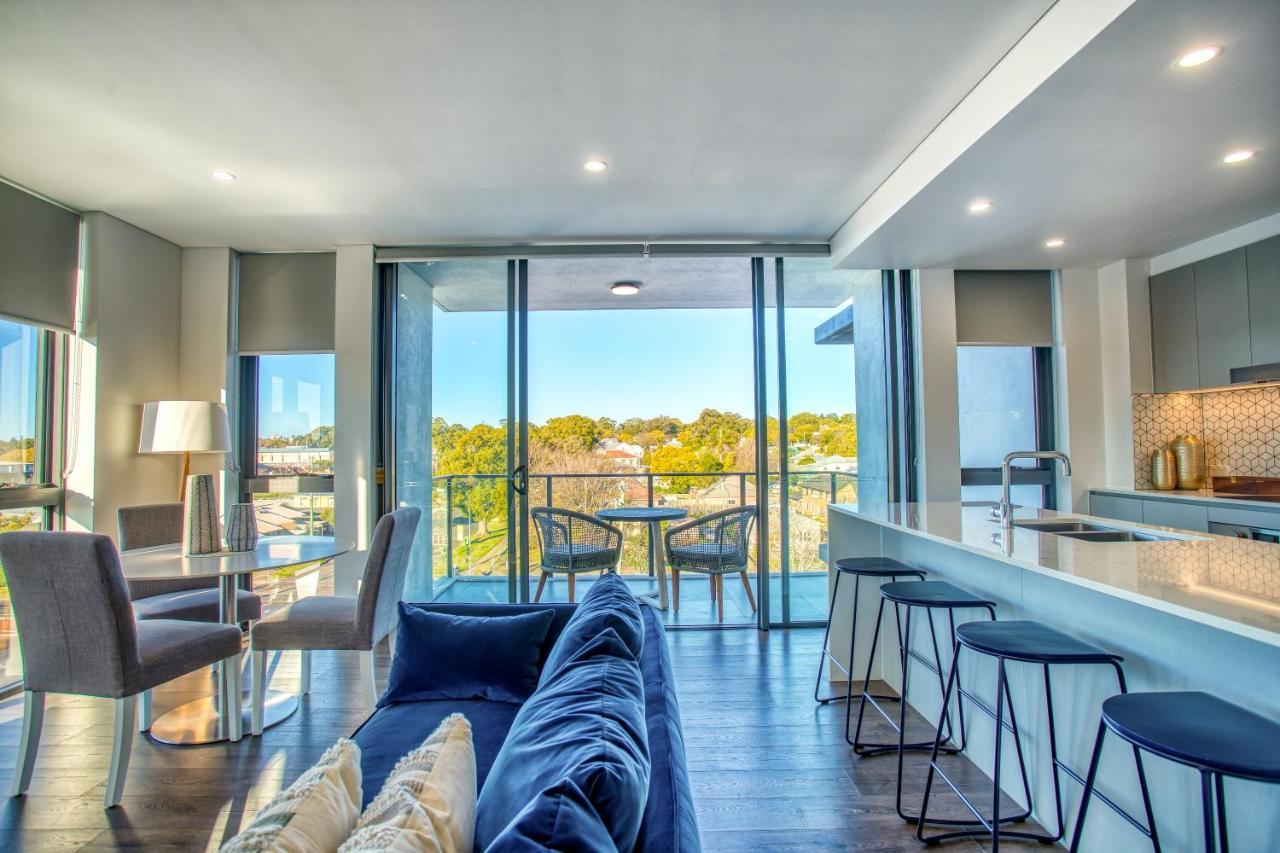 טוומבה Inspire Boutique Apartments מראה חיצוני תמונה